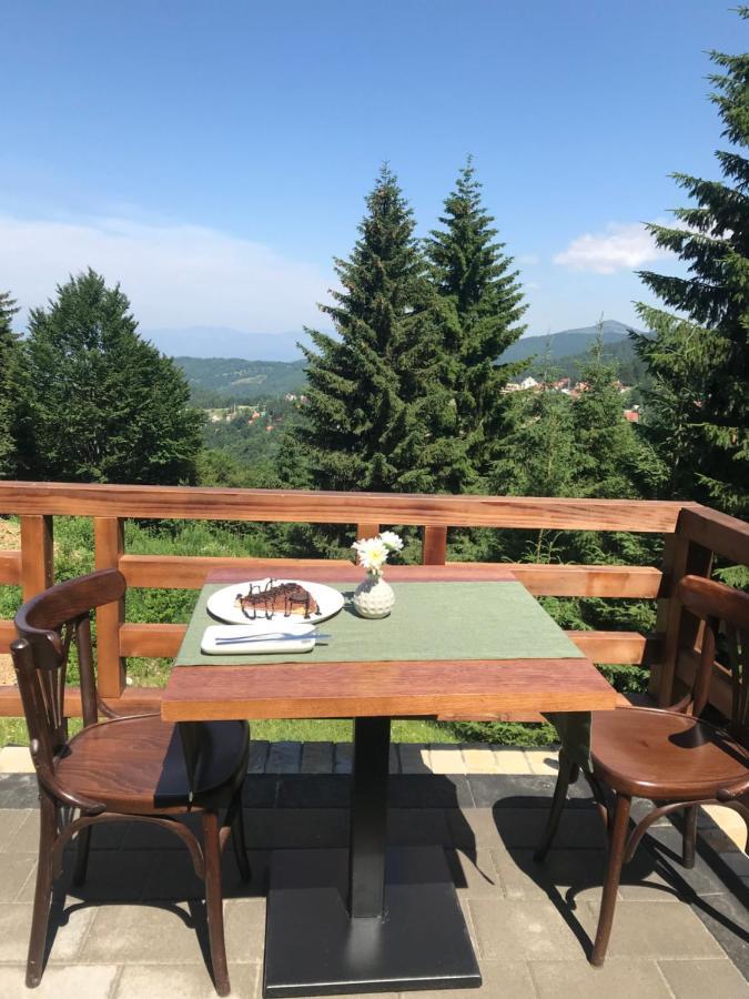 Vila Lucky Kop & Restoran Kopaonik Luaran gambar