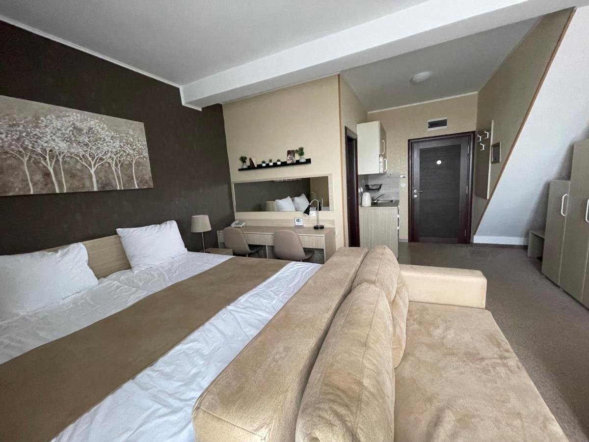 Vila Lucky Kop & Restoran Kopaonik Luaran gambar