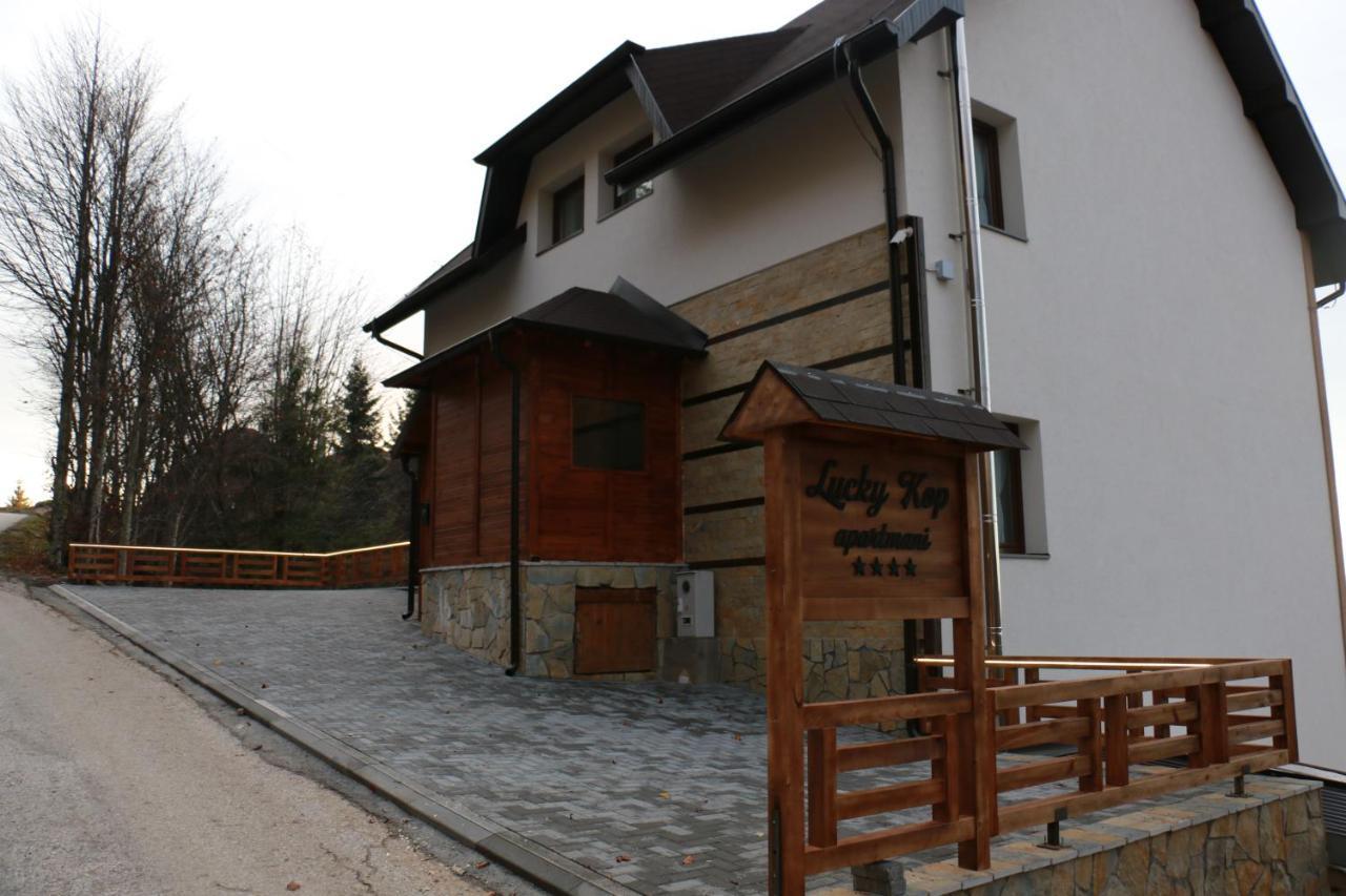 Vila Lucky Kop & Restoran Kopaonik Luaran gambar